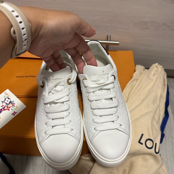 Louis Vuitton time out sneakers - Picture 5 of 9